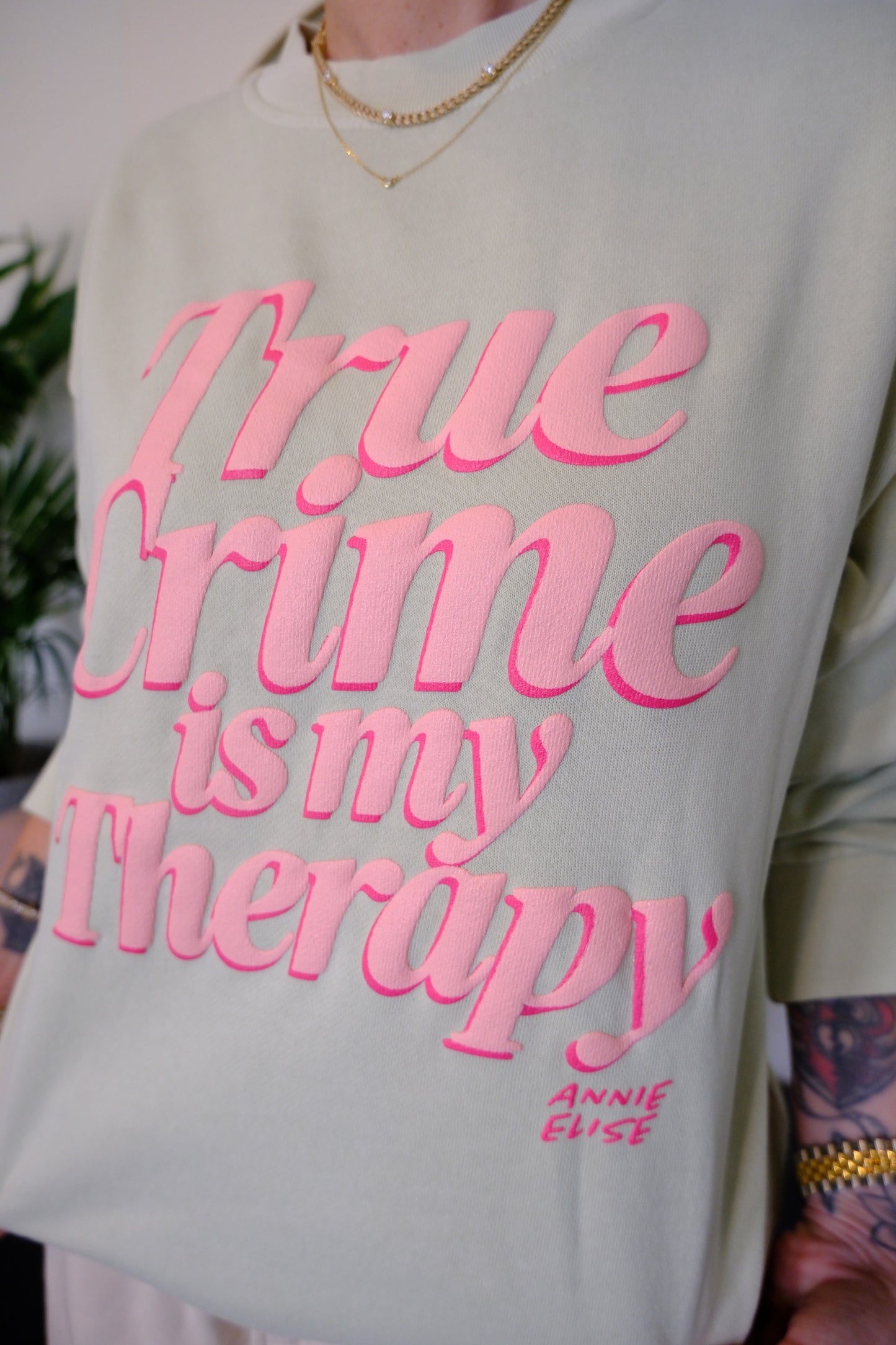 True Crime Is My Therapy Puff Sweatshirt (Pistachio)